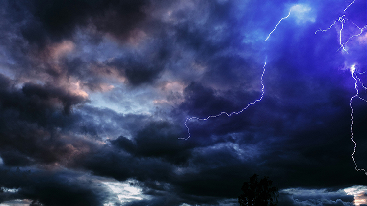 雷電